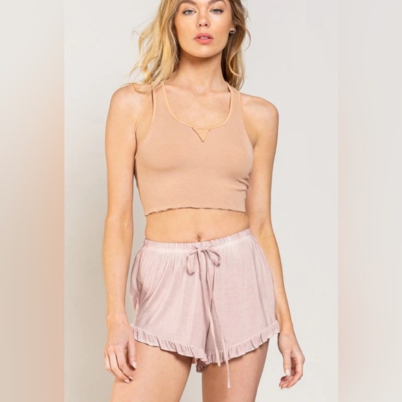 POL Light Weight Ruffle Trim Shorts In Light Baby Pink Size Large NWOT - Picture 8 of 11